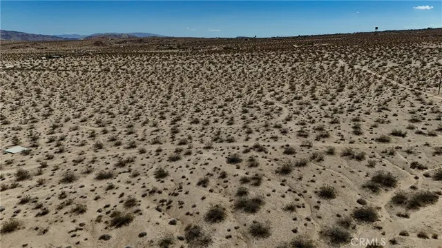 a view of a parking space