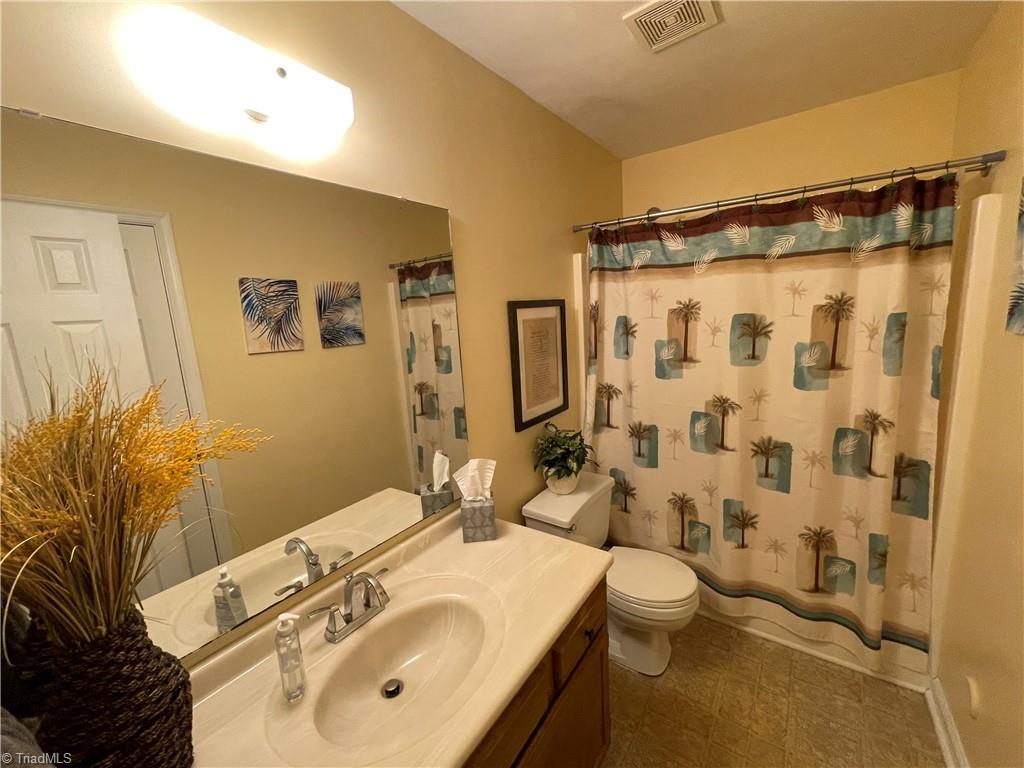 4507 Eagle Rock Road Greensboro, NC 27410 - Photo 12 of 19