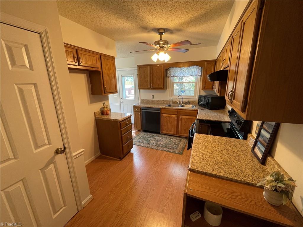 4507 Eagle Rock Road Greensboro, NC 27410 - Photo 7 of 19