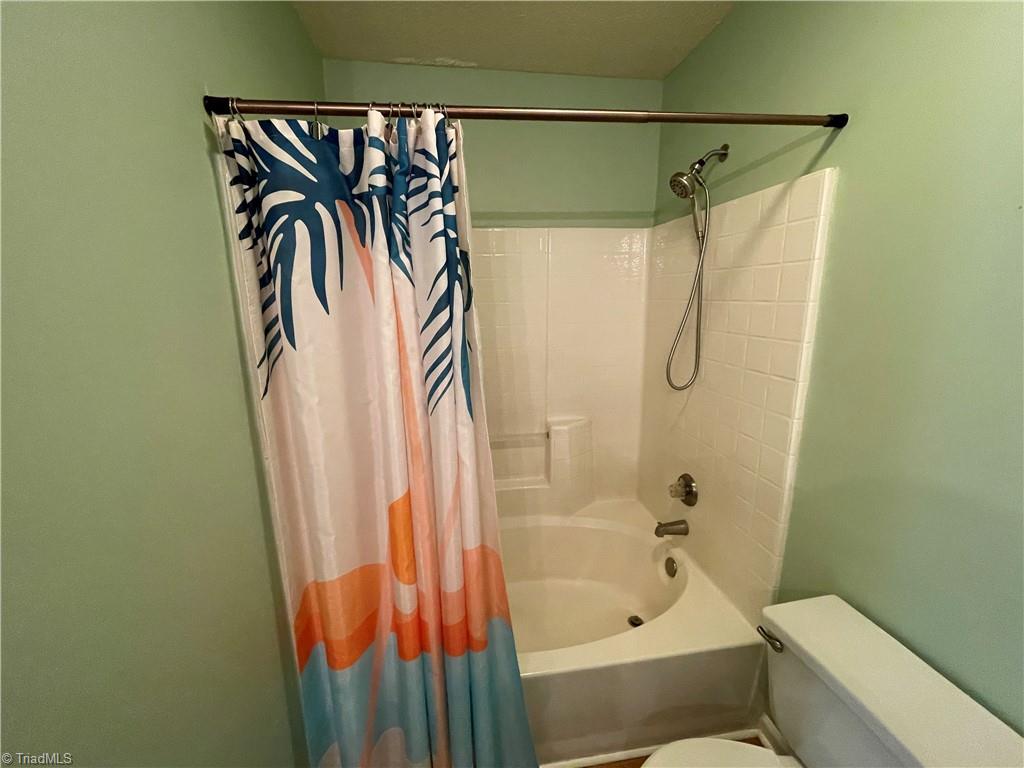 4507 Eagle Rock Road Greensboro, NC 27410 - Photo 10 of 19
