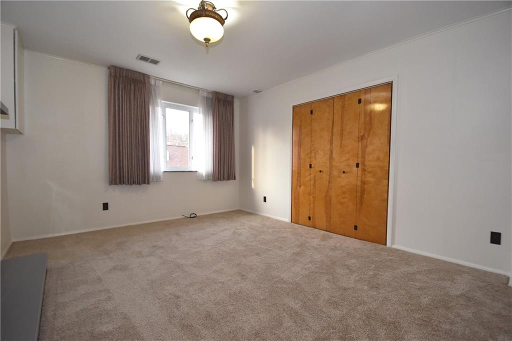 3951 Edge Road Pittsburgh, PA 15227 - Photo 15 of 20 Gallery Image 15