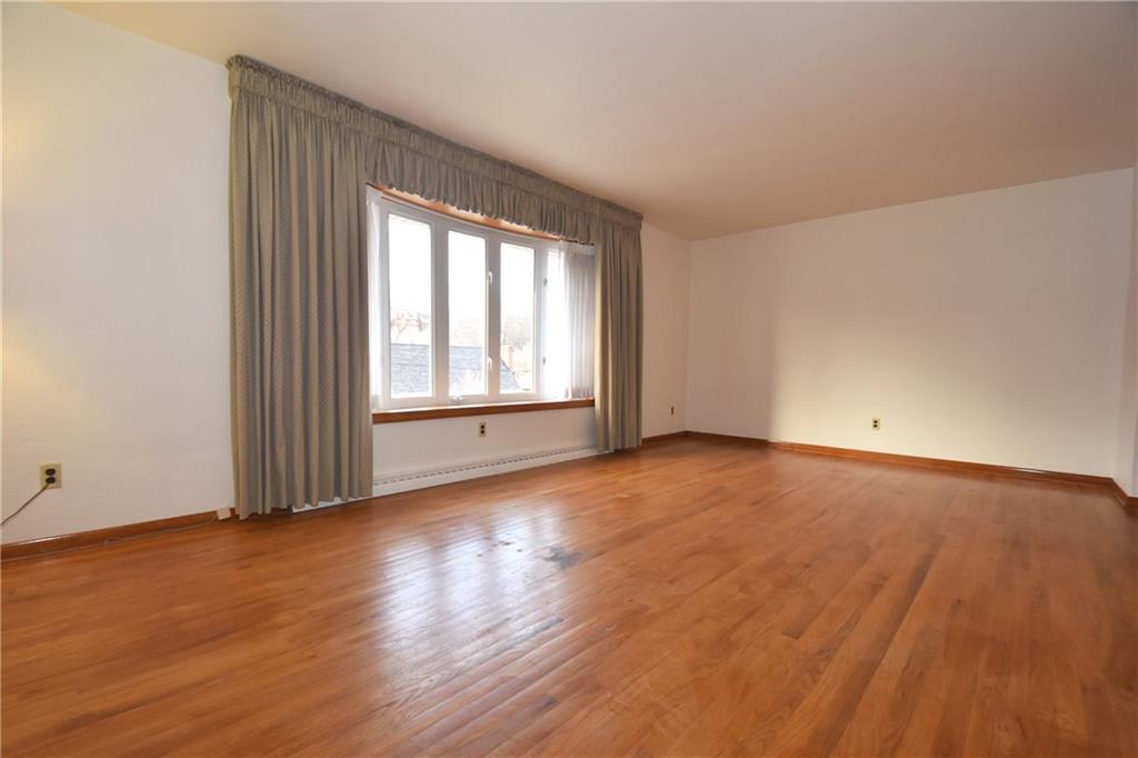 3951 Edge Road Pittsburgh, PA 15227 - Photo 3 of 20 Gallery Image 3