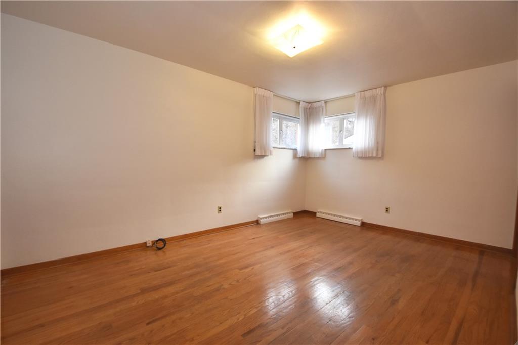 3951 Edge Road Pittsburgh, PA 15227 - Photo 9 of 20 Gallery Image 9
