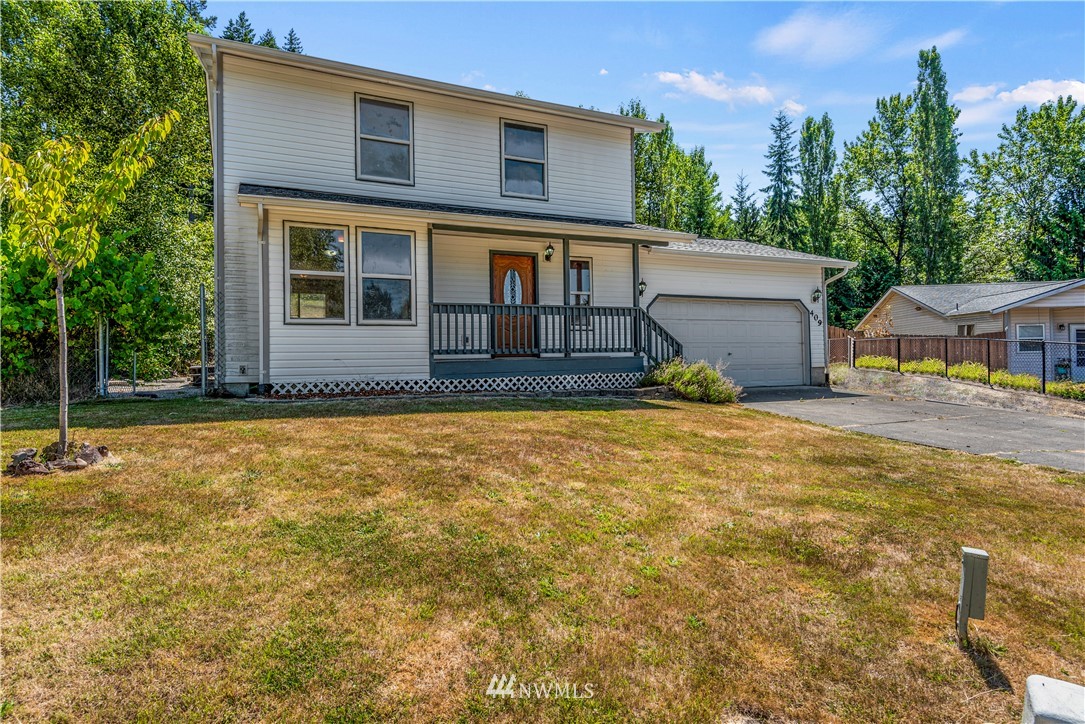409 Rons Court Kelso, WA 98626 - Photo 1 of 26 Gallery Image 1