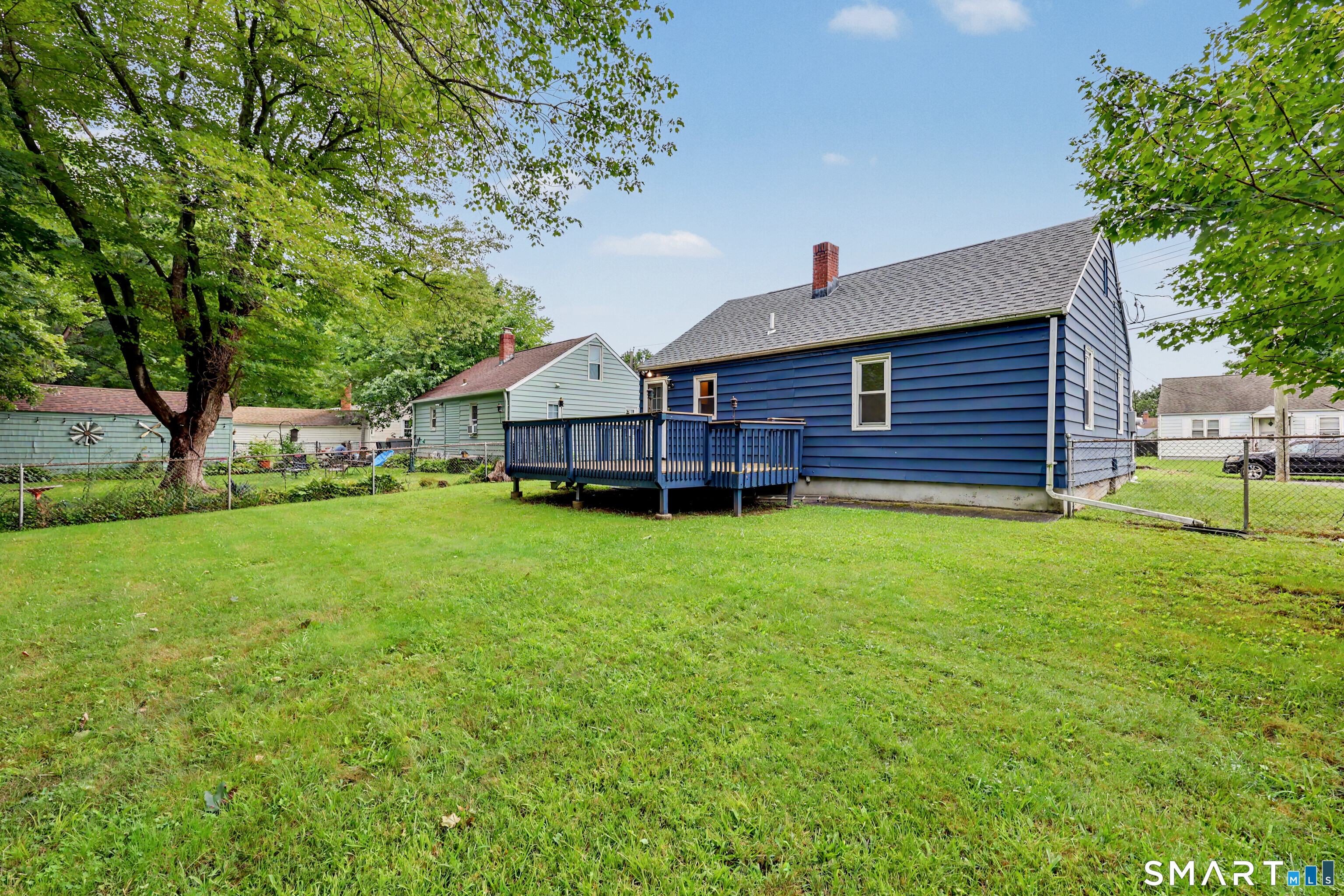 55 Valley Road Hamden, CT 06514 - Photo 31 of 37 Gallery Image 31
