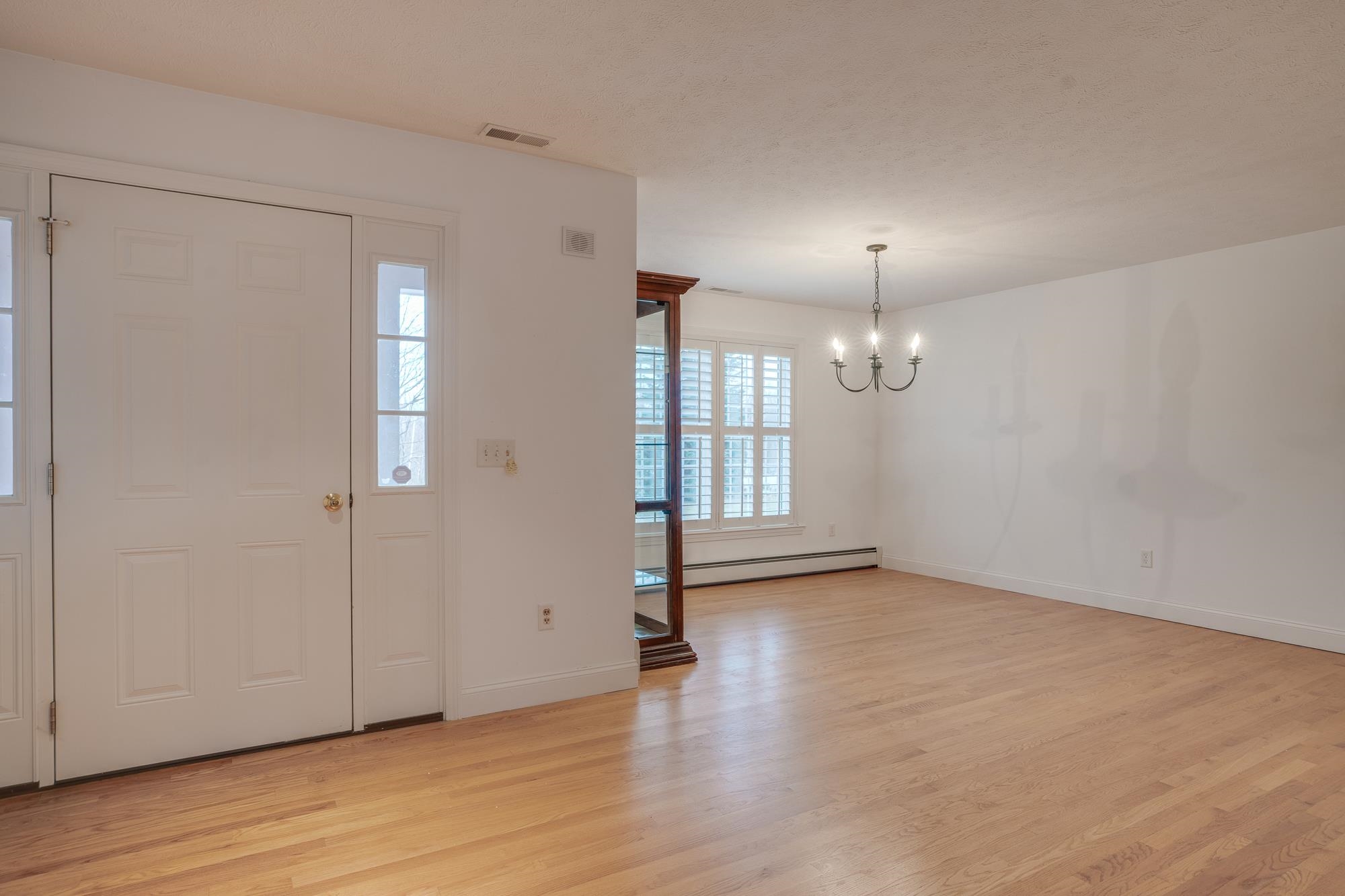 9 Popple Road New Boston, NH 03070 - Photo 7 of 35 Gallery Image 7