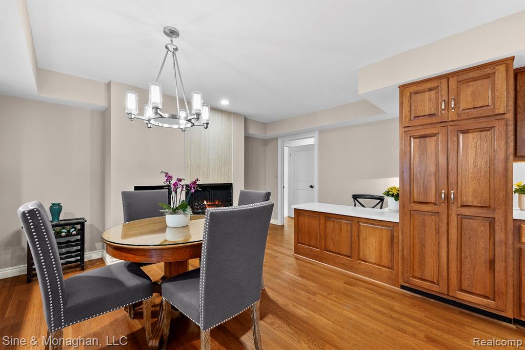 210 Mead Road Rochester Hills, MI 48306 - Photo 11 of 56