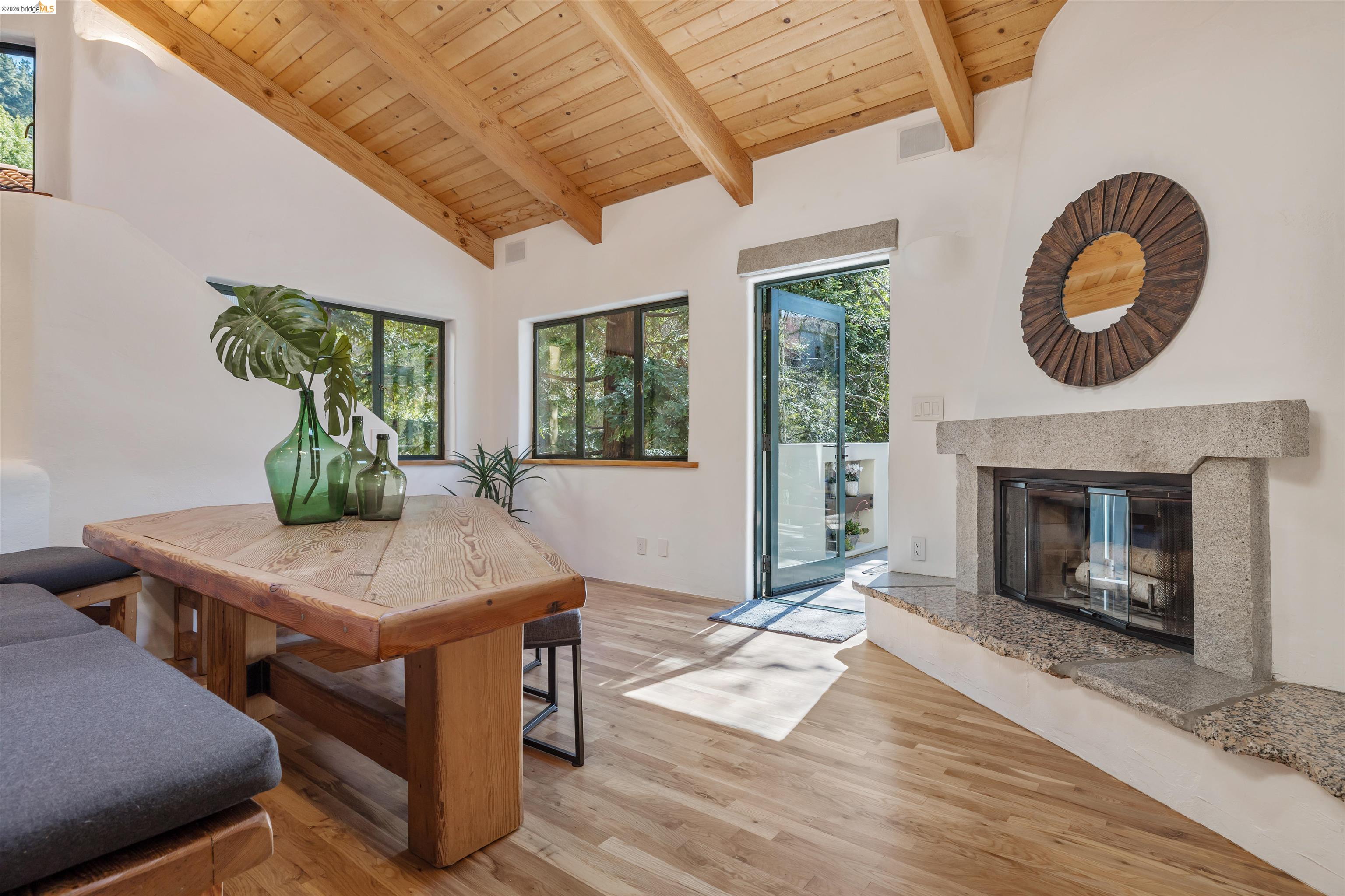 1102 Grand View Drive Berkeley, CA 94705 - Photo 19 of 50