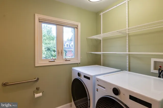 $2,350 | 4614 Roxbury Drive, Bethesda, MD 20814