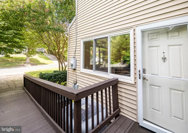 $2,350 | 4614 Roxbury Drive, Bethesda, MD 20814