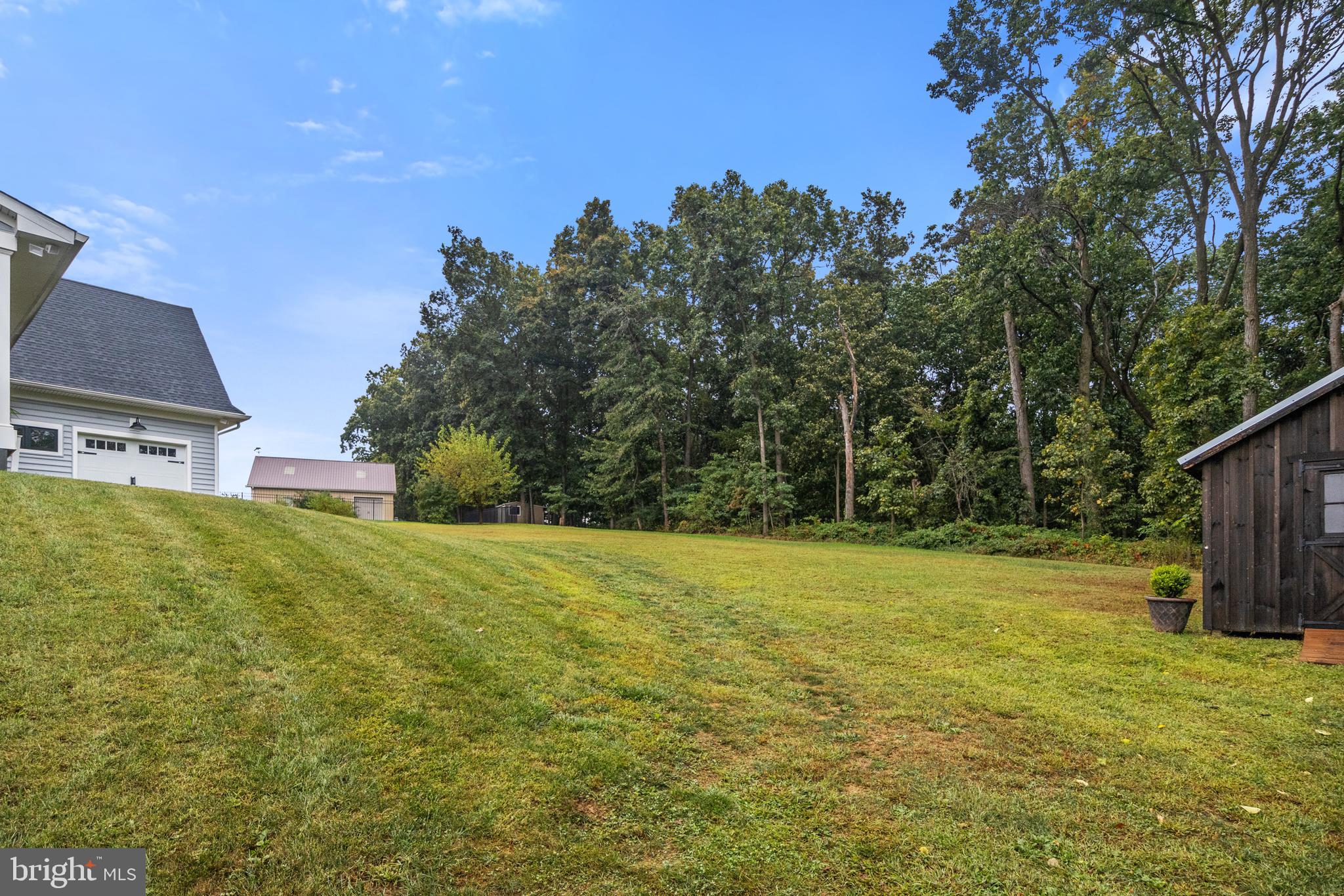 4073 Landis Road Hanover, PA 17331 - Photo 77 of 100 a backyard of a house with lots of green space