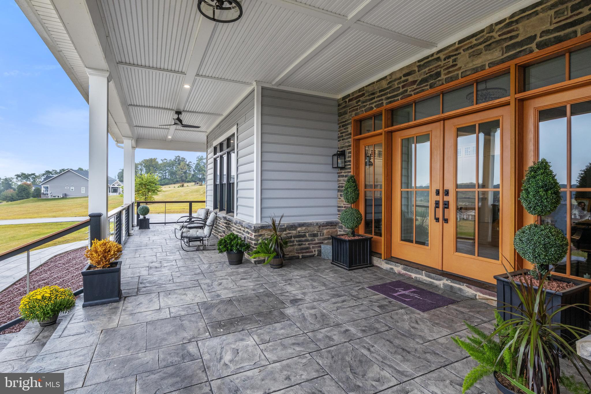 4073 Landis Road Hanover, PA 17331 - Photo 8 of 100