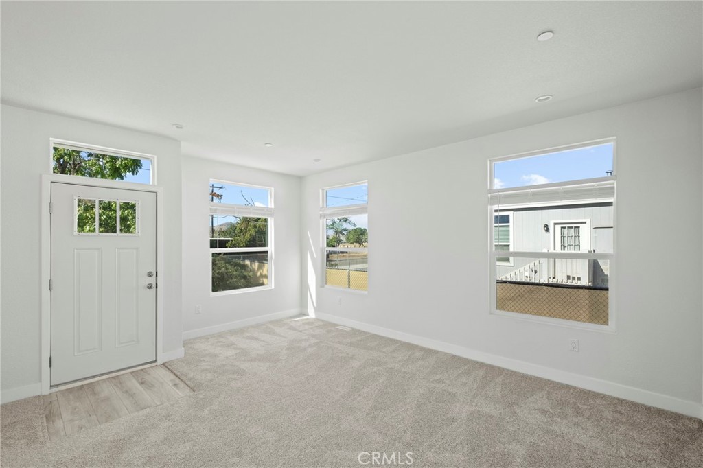 32934 9th Street Winchester, CA 92596 - Photo 12 of 35
