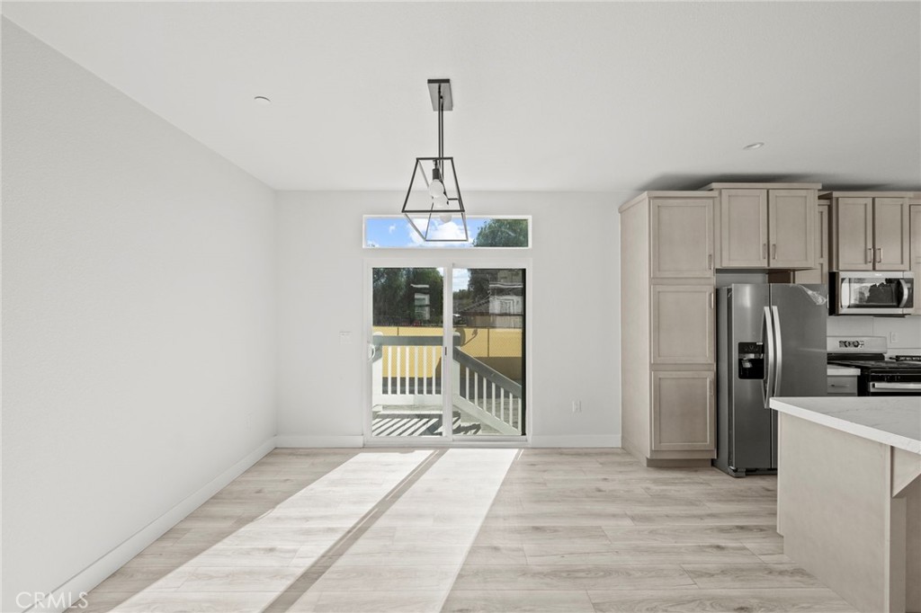 32934 9th Street Winchester, CA 92596 - Photo 14 of 35 dining room