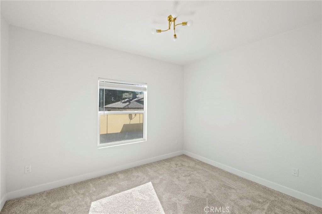 32934 9th Street Winchester, CA 92596 - Photo 21 of 35 bed 3