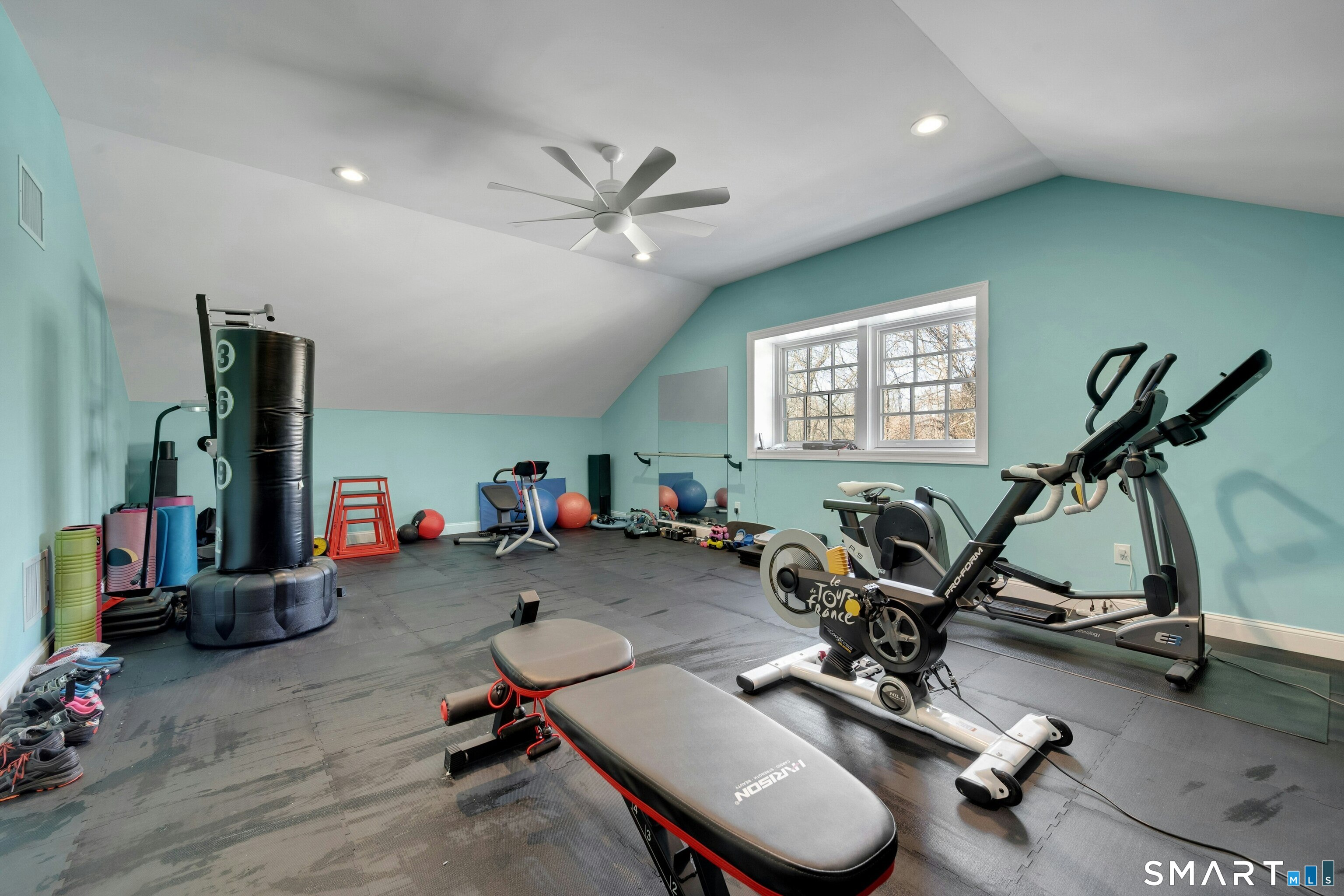 108 Husted Lane Greenwich, CT 06830 - Photo 31 of 40