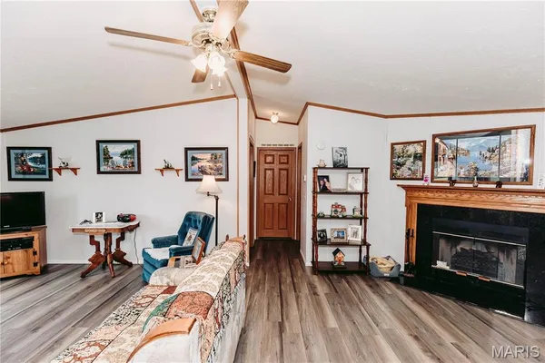 $235,000 | 13908 Maries Road 616, Vienna, MO 65582