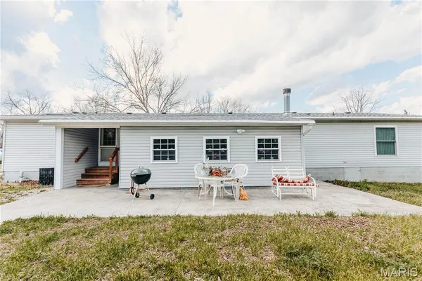 $235,000 | 13908 Maries Road 616, Vienna, MO 65582