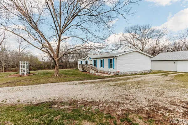 $235,000 | 13908 Maries Road 616, Vienna, MO 65582
