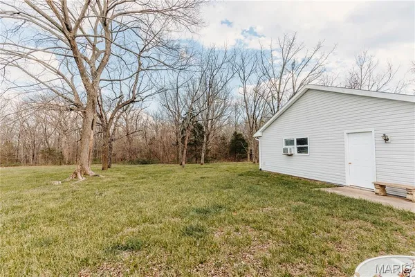 $235,000 | 13908 Maries Road 616, Vienna, MO 65582