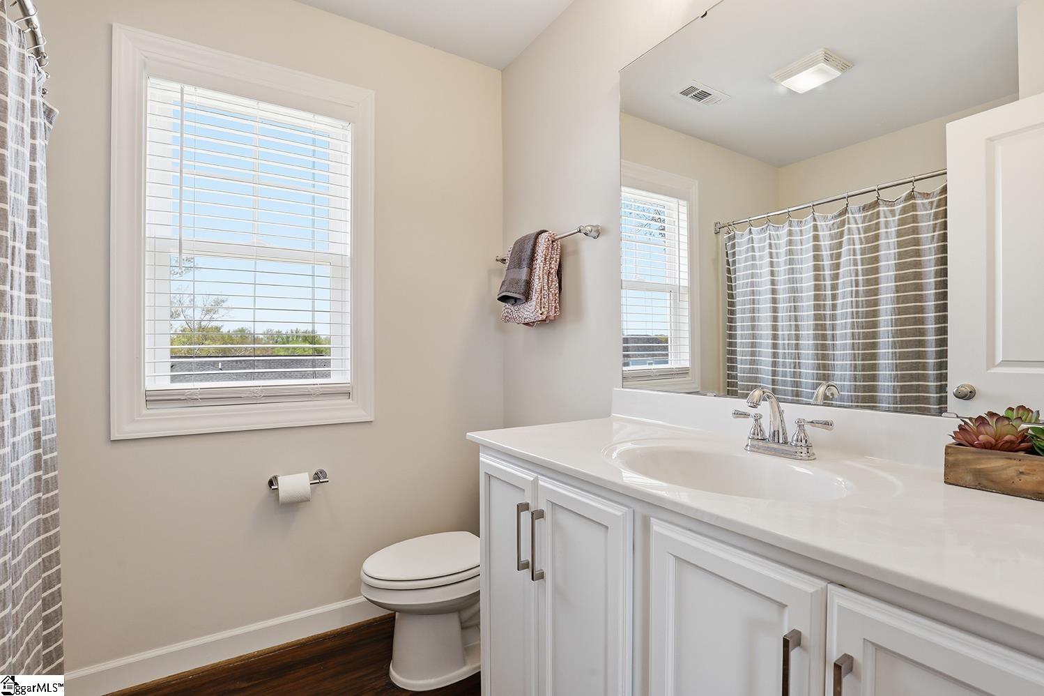 139 Mt Eustis Street Greenville, SC 29607 - Photo 18 of 33