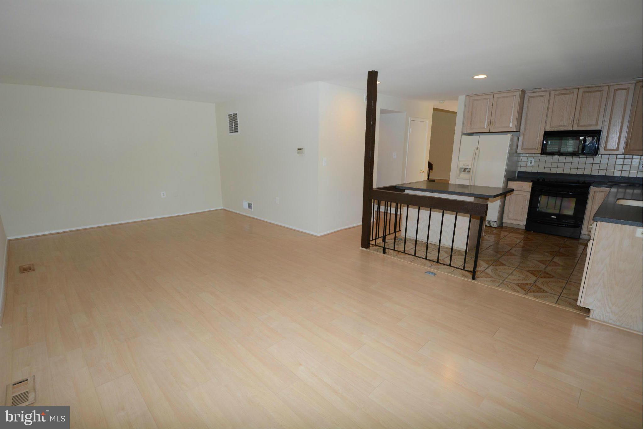 7609 Mineral Spring Court Springfield, VA 22153 - Photo 14 of 30 Family Room