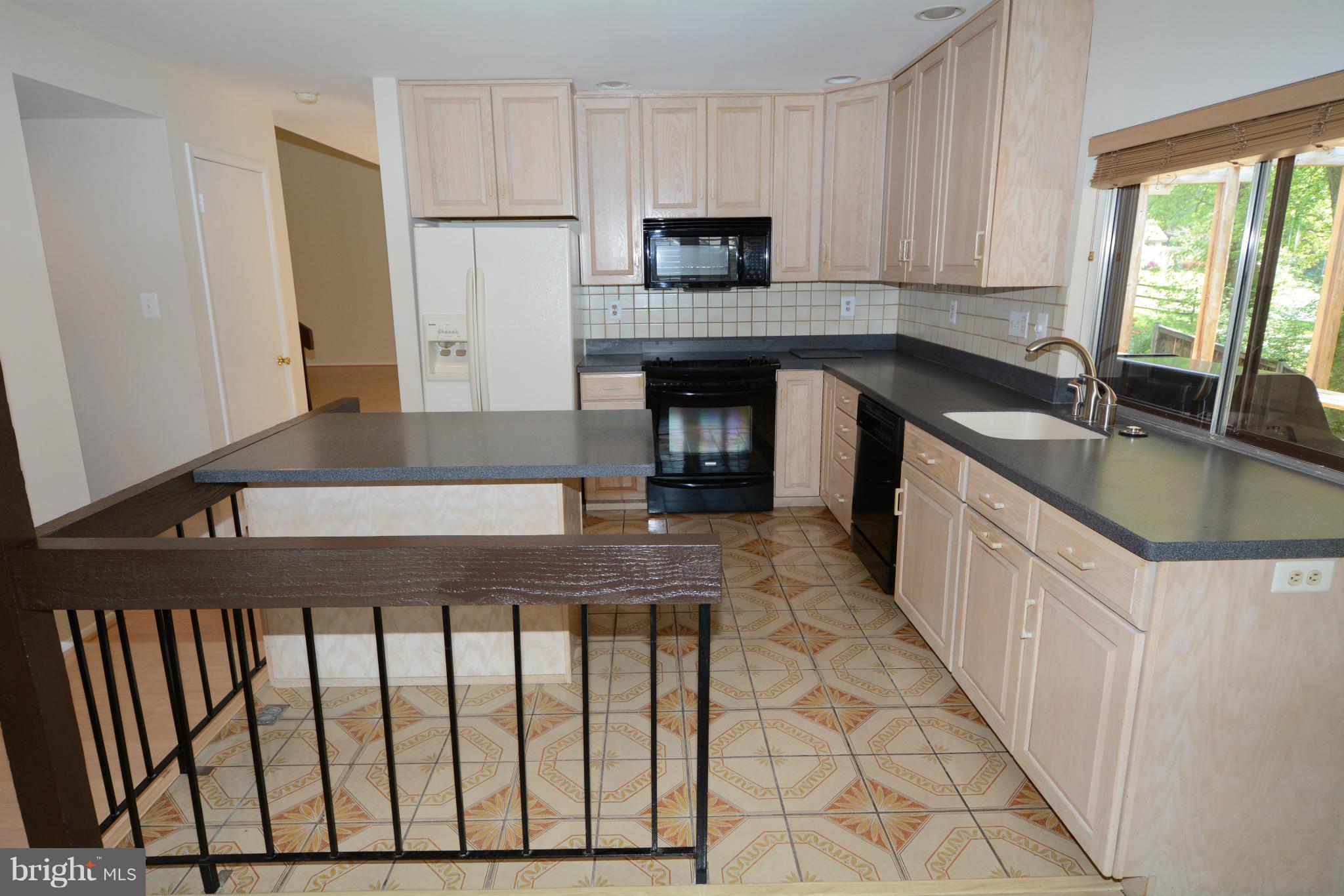 7609 Mineral Spring Court Springfield, VA 22153 - Photo 8 of 30 Kitchen