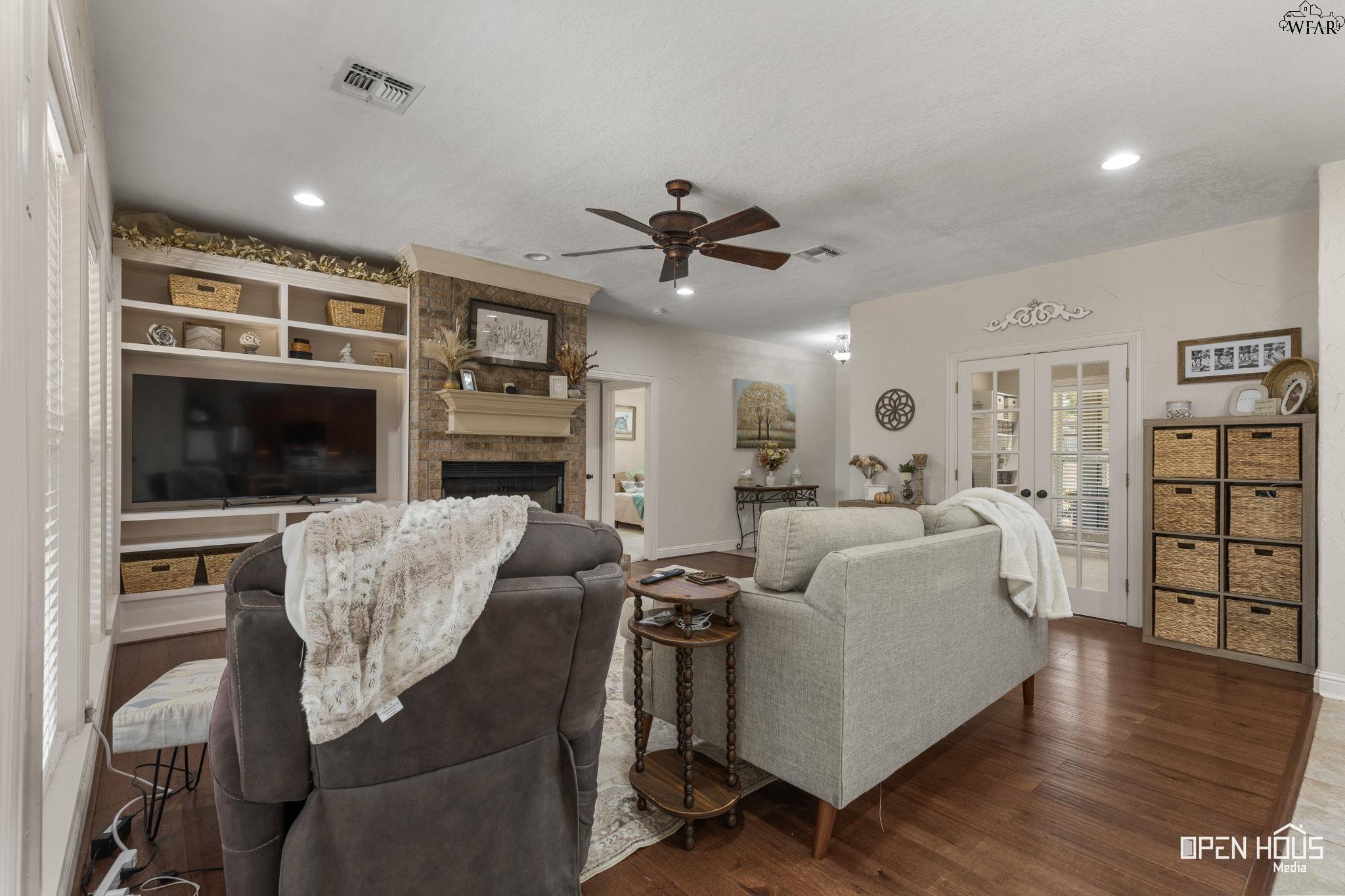 2107 Ruffles Lane Henrietta, TX 76365 - Photo 7 of 36 Gallery Image 7