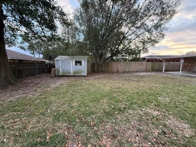 $2,150 | 2013 North Woodlawn Avenue, Metairie, LA 70001