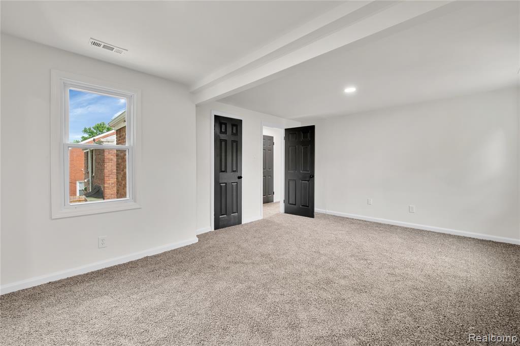 17591 Edinborough Road Detroit, MI 48219 - Photo 13 of 34 Gallery Image 13
