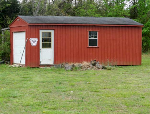 2305 Shady Grove Road Morrison, TN 37357 - Photo 4 of 12 12x24 Building, Electricity, Roll-up Door