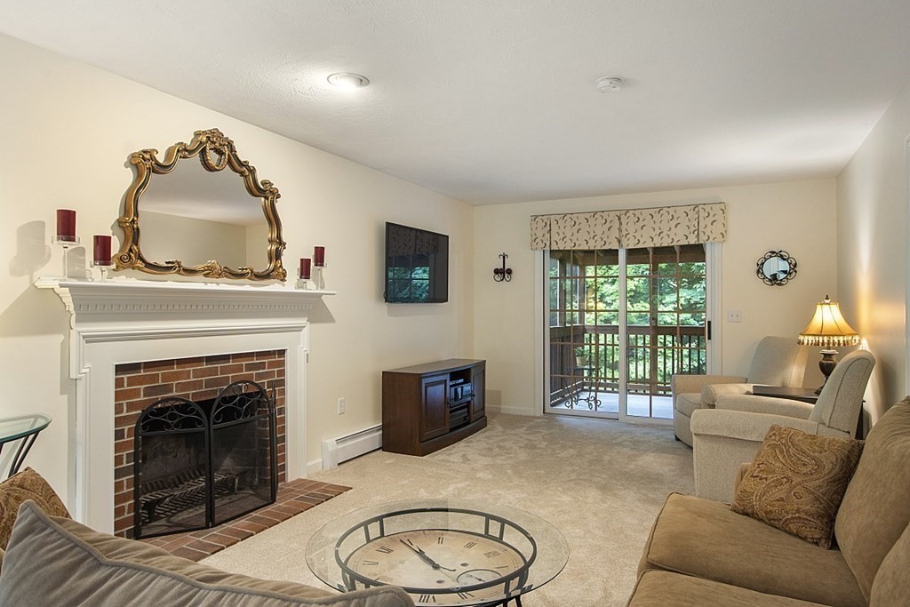 43 Haynes Road Townsend, MA 01469 - Photo 7 of 42