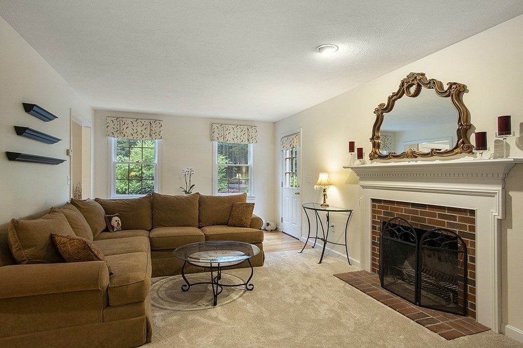 43 Haynes Road Townsend, MA 01469 - Photo 8 of 42
