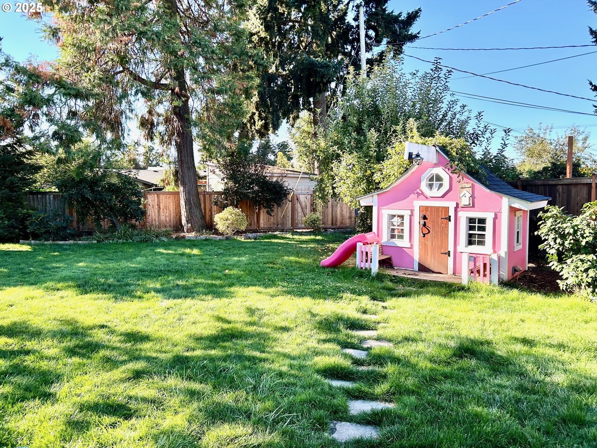 1745 T Street Springfield, OR 97477 - Photo 17 of 22