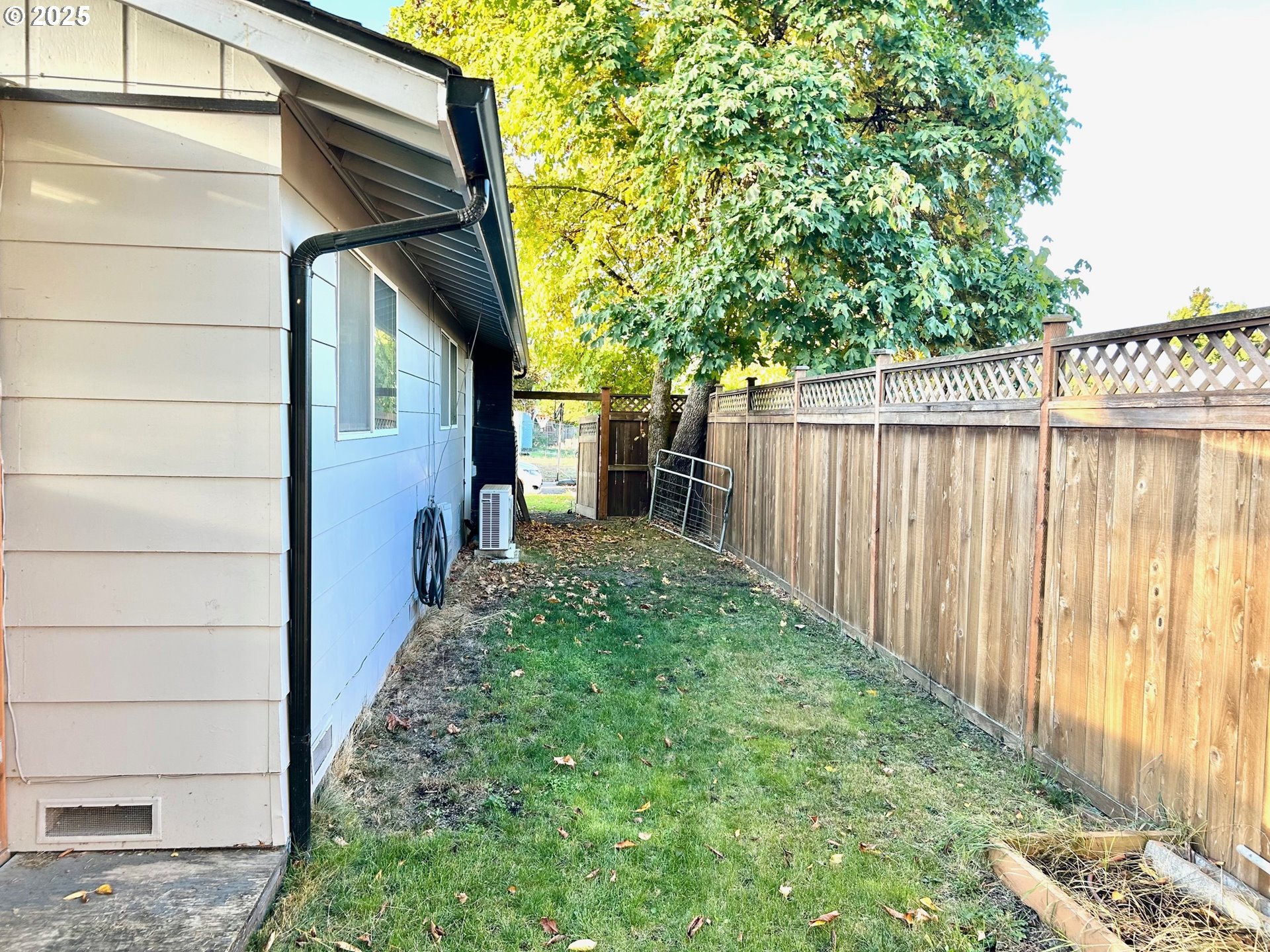 1745 T Street Springfield, OR 97477 - Photo 21 of 22