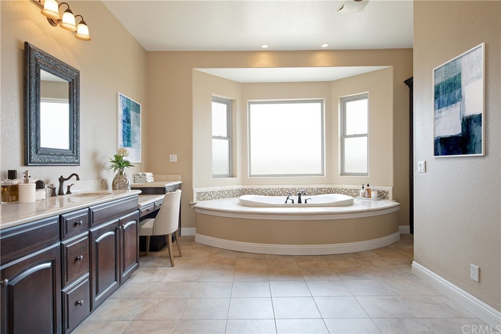 34708 Pauba Road Temecula, CA 92592 - Photo 16 of 41