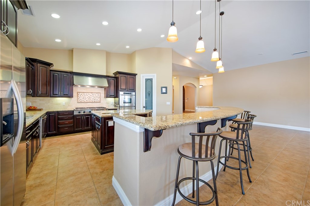 34708 Pauba Road Temecula, CA 92592 - Photo 10 of 41