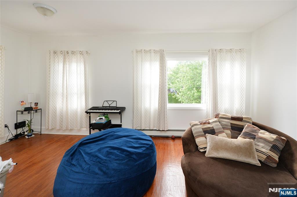 6 May Street Wallington, NJ 07057 - Photo 6 of 17