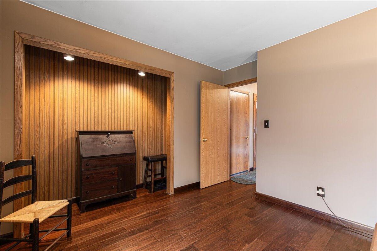 809 Amy Belle Lake Road Richfield, WI 53033 - Photo 11 of 37 Bed 4-Main Floor