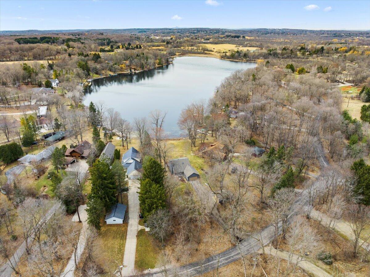 809 Amy Belle Lake Road Richfield, WI 53033 - Photo 22 of 37 Amy Bell Lake