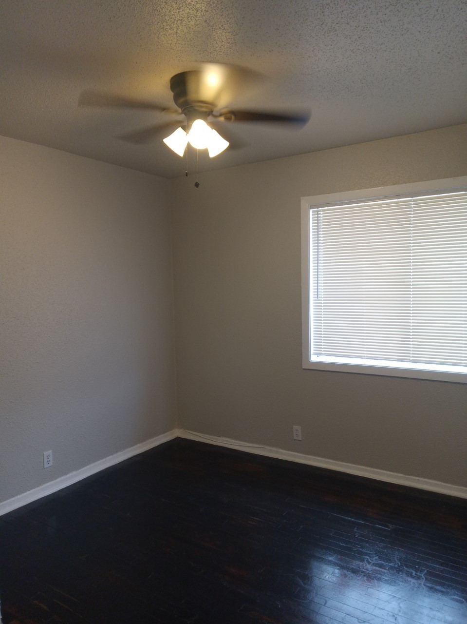9306 St Lo Road Houston, TX 77033 - Photo 9 of 13 Bedroom