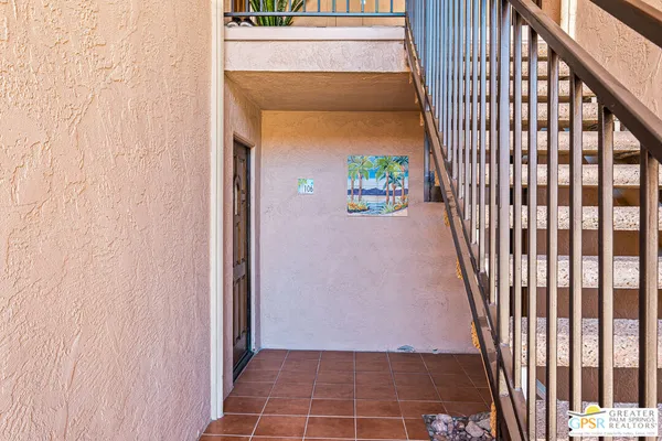 $259,900 | 400 North Sunrise Way, Unit 106, Palm Springs, CA 92262