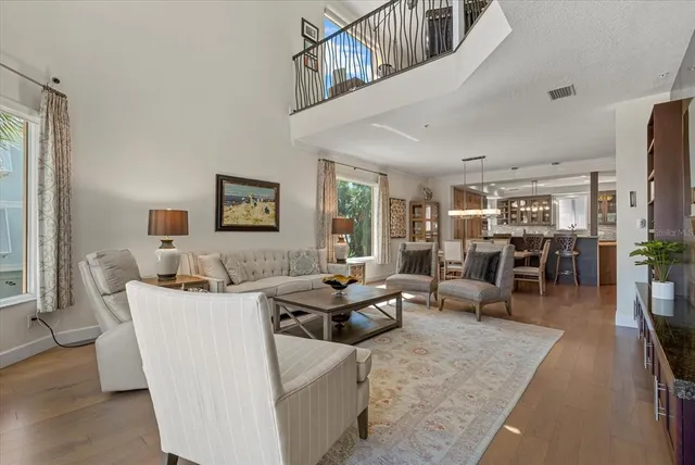 $1,599,000 | 3942 Hamilton Club Circle, Unit 13, Sarasota, FL 34242