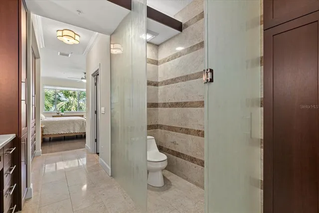 $1,599,000 | 3942 Hamilton Club Circle, Unit 13, Sarasota, FL 34242