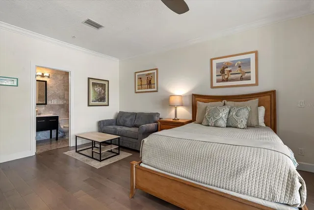 $1,599,000 | 3942 Hamilton Club Circle, Unit 13, Sarasota, FL 34242