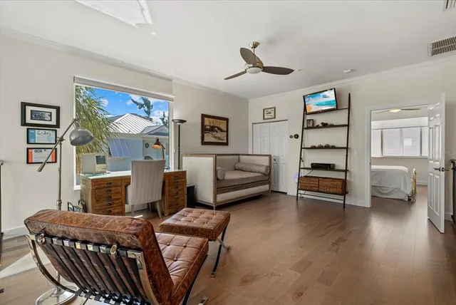 $1,599,000 | 3942 Hamilton Club Circle, Unit 13, Sarasota, FL 34242