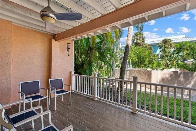 $1,599,000 | 3942 Hamilton Club Circle, Unit 13, Sarasota, FL 34242