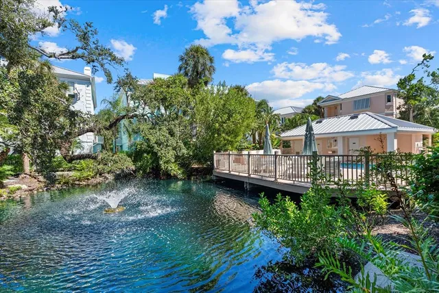 $1,599,000 | 3942 Hamilton Club Circle, Unit 13, Sarasota, FL 34242