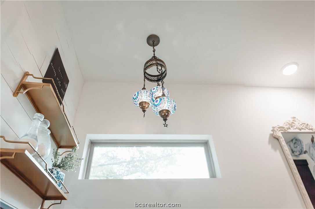 5036 Glory Road Bryan, TX 77808 - Photo 26 of 50 Custom light fixtures