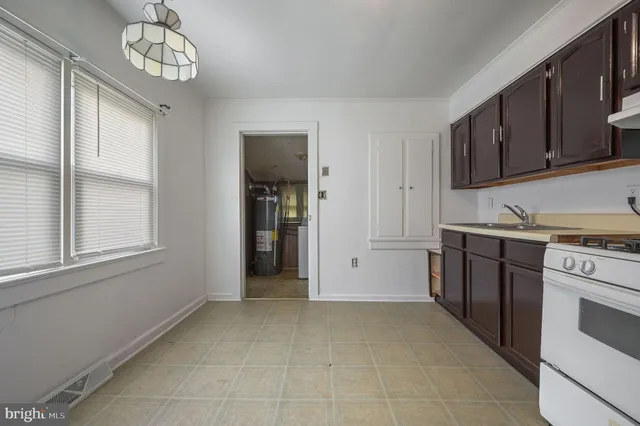 $229,000 | 11901 Willow Grove Road, Camden Wyoming, DE 19934